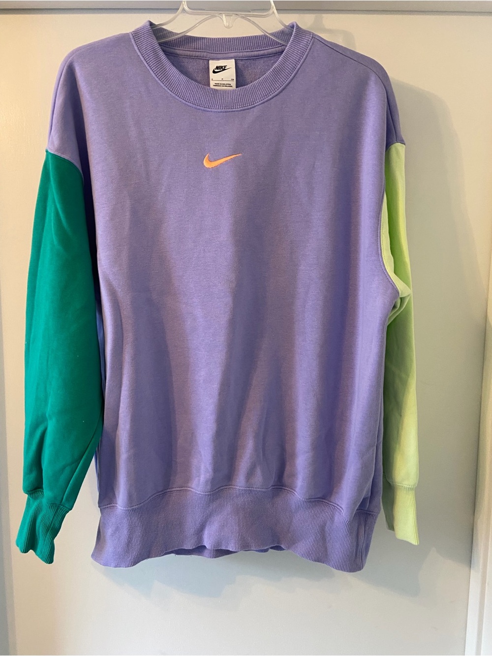 Nike Lavender Crewneck Sweatshirt with Black Swoosh